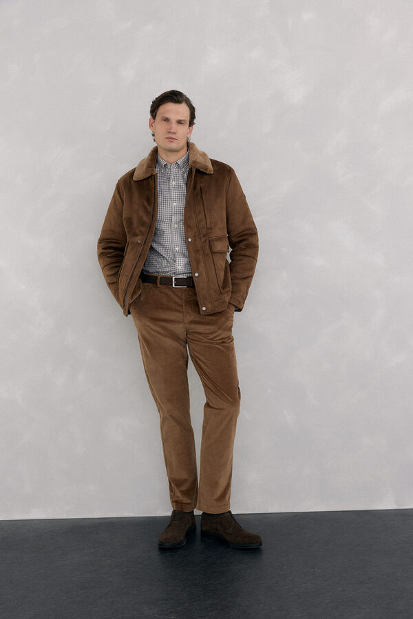 Pedro del Hierro Chino pana gruesa regular fit Marr&oacute;n