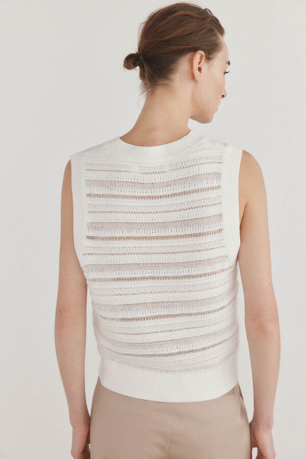 Pedro del Hierro Chaleco estructura fantas&iacute;a Crudo