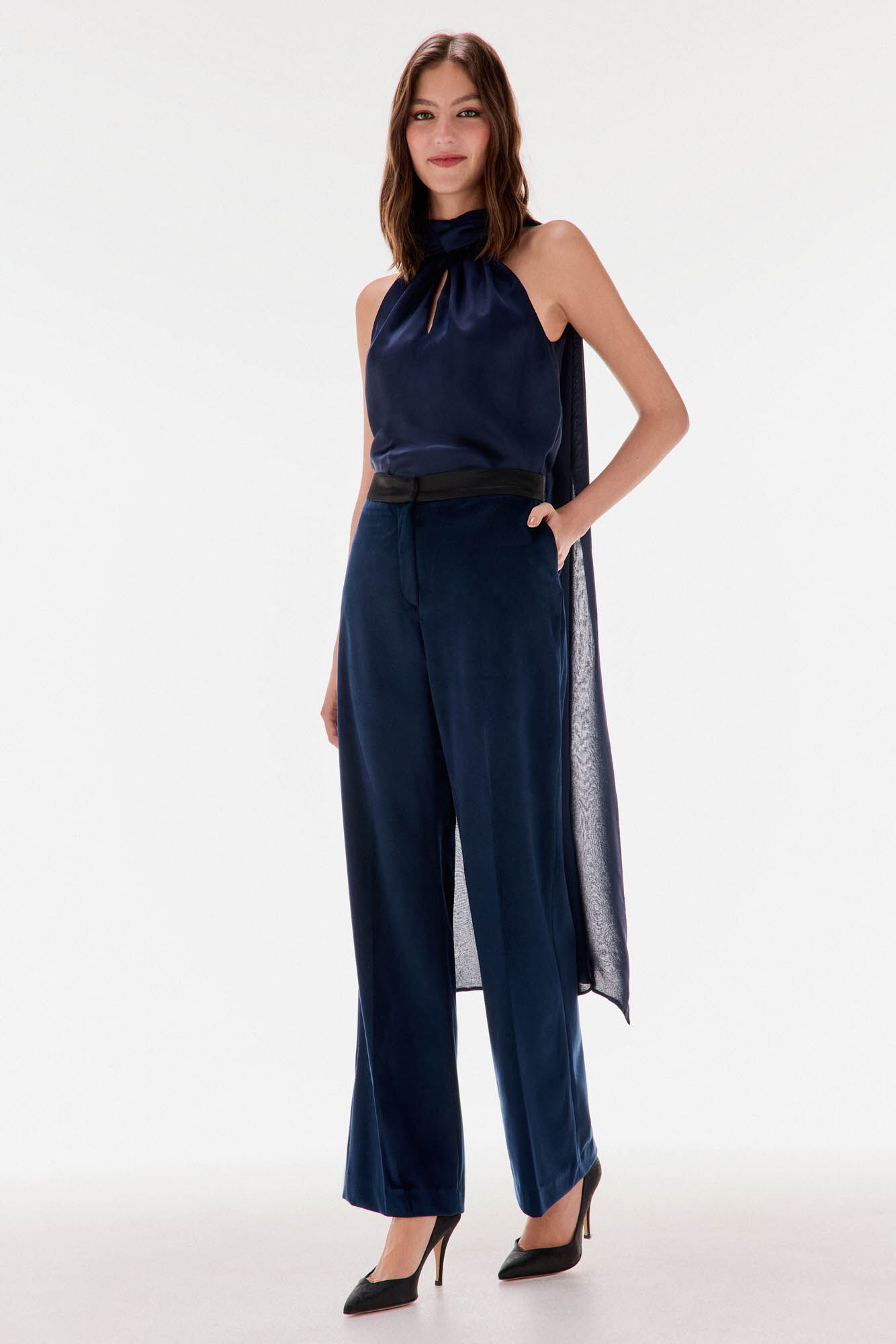TFP by Tamara Falc&oacute; Top lazada liso