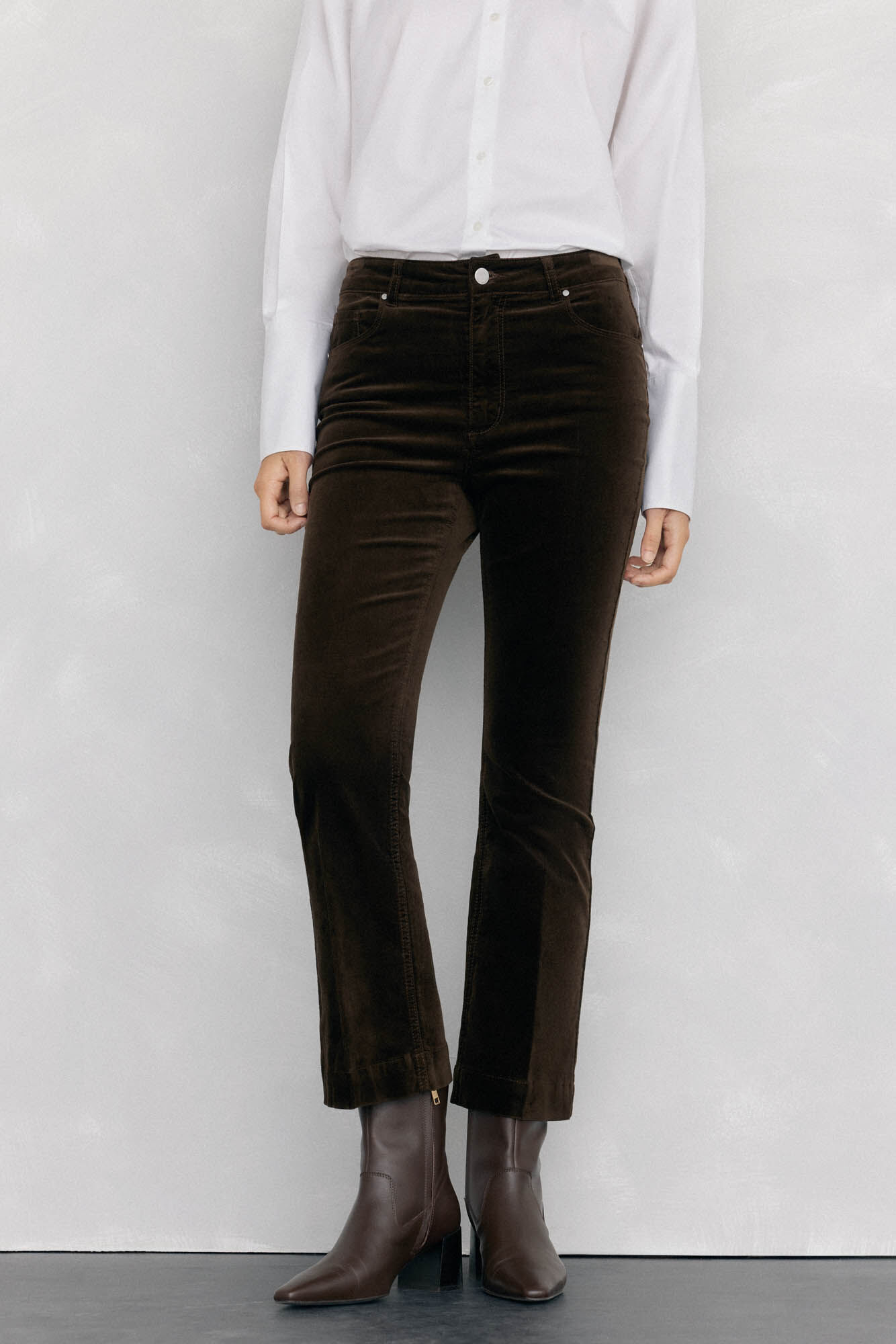 Pedro del Hierro Pantalones terciopelo flare cropped
