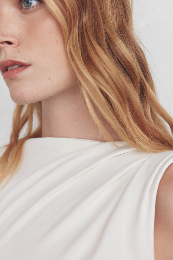 Pedro del Hierro Camiseta lisa asim&eacute;trica Beige