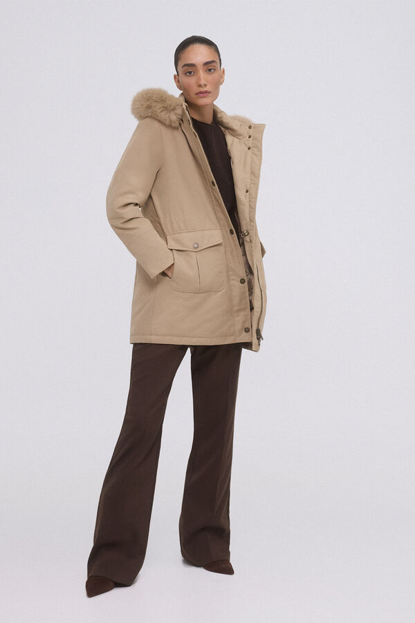 Pedro del Hierro Parka comprida com capuz Beige