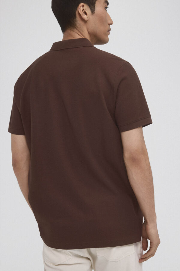 Pedro del Hierro Polo b&aacute;sico piqu&eacute; Marr&oacute;n