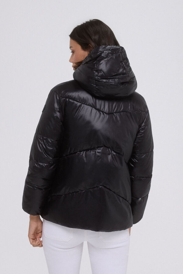 Pedro del Hierro Parka corta capucha Negro