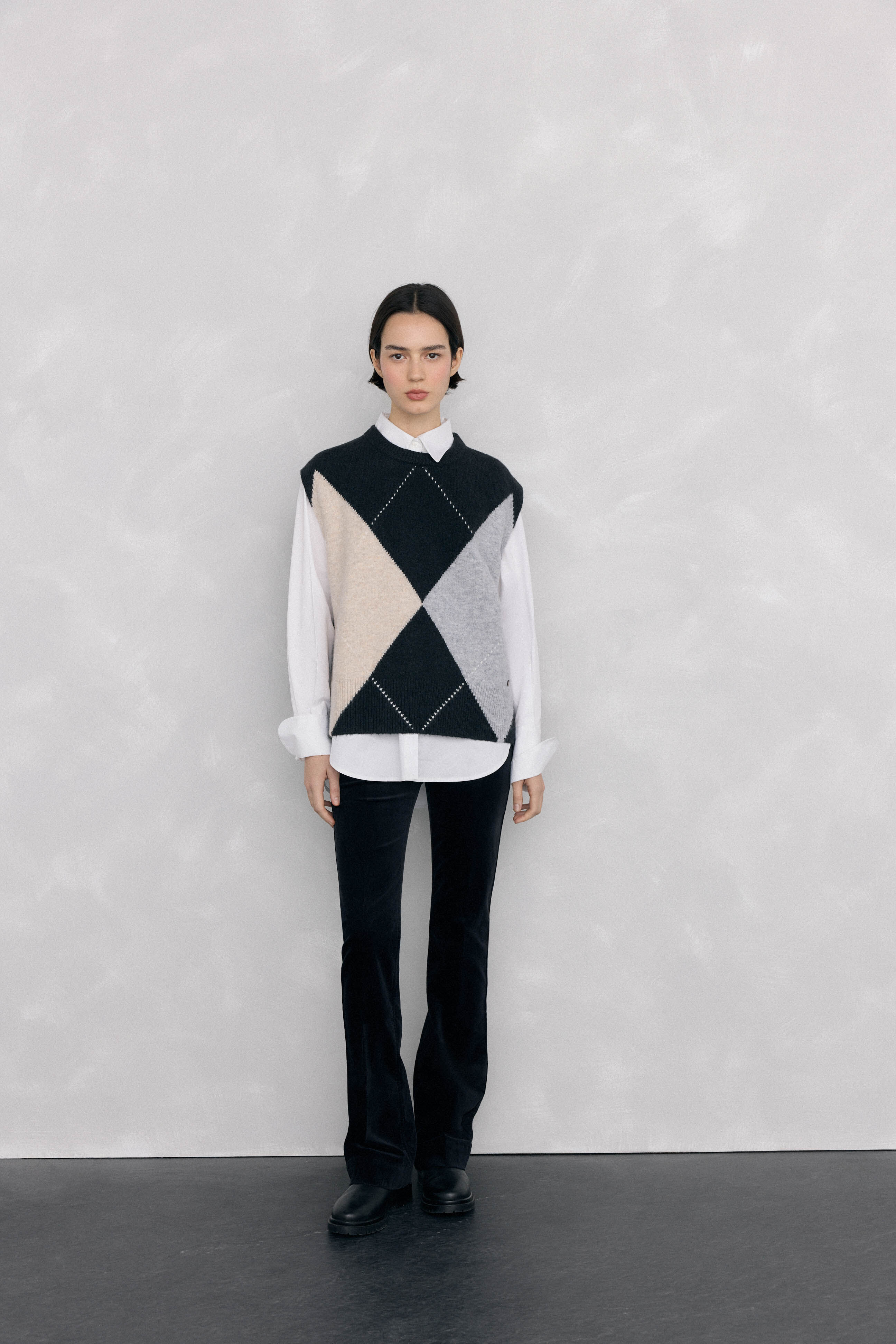 Pedro del Hierro Pantalones terciopelo push up flare