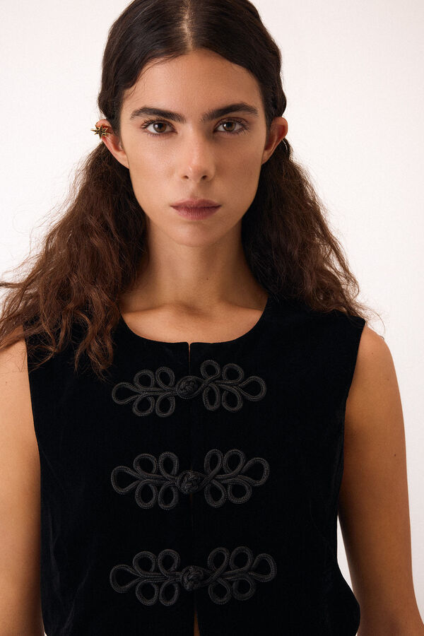 Pedro del Hierro Chaleco terciopelo Negro