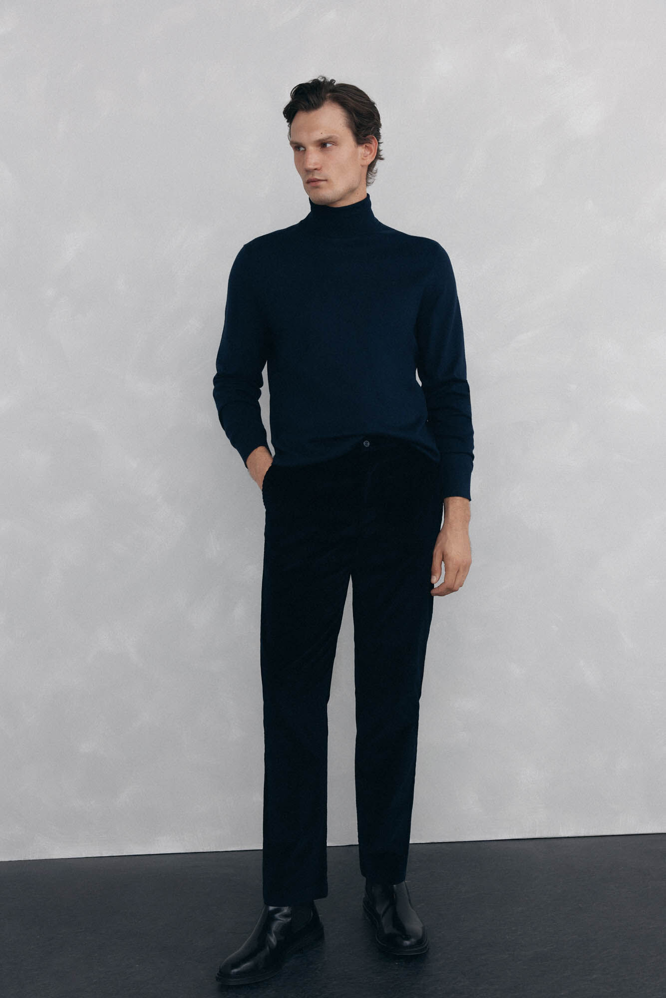 Pedro del Hierro Cal&ccedil;a Chino de veludo grossa de regular fit