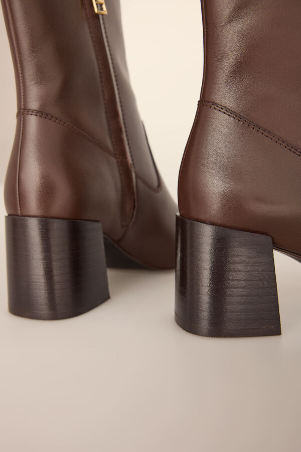 Pedro del Hierro Bota de salto em Botins napa Marrom