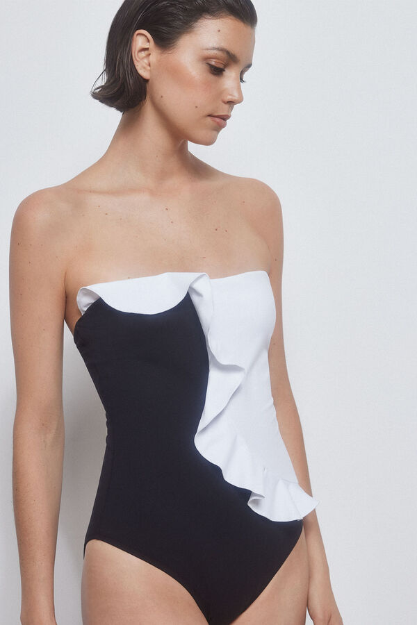 Pedro del Hierro Ba&ntilde;ador karen Negro