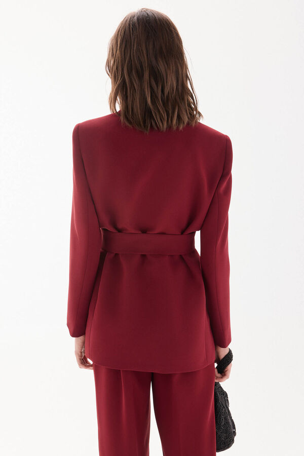 TFP by Tamara Falc&oacute; Blazer com cinto Bordeaux