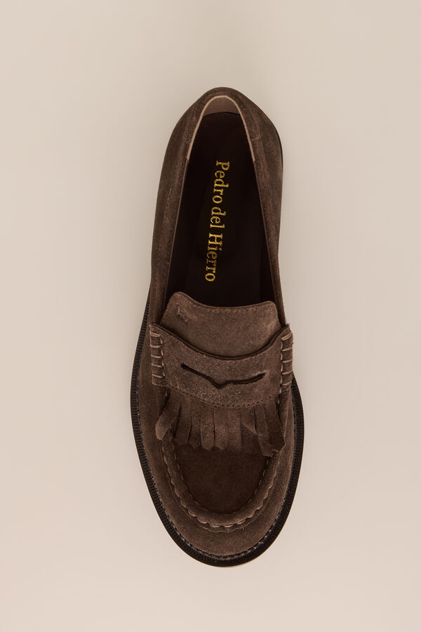 Pedro del Hierro Mocas&iacute;n ante marr&oacute;n Marr&oacute;n