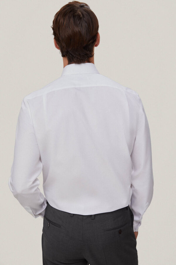 Pedro del Hierro Camisa social lisa em popelina non-iron e resistente a n&oacute;doas Branco