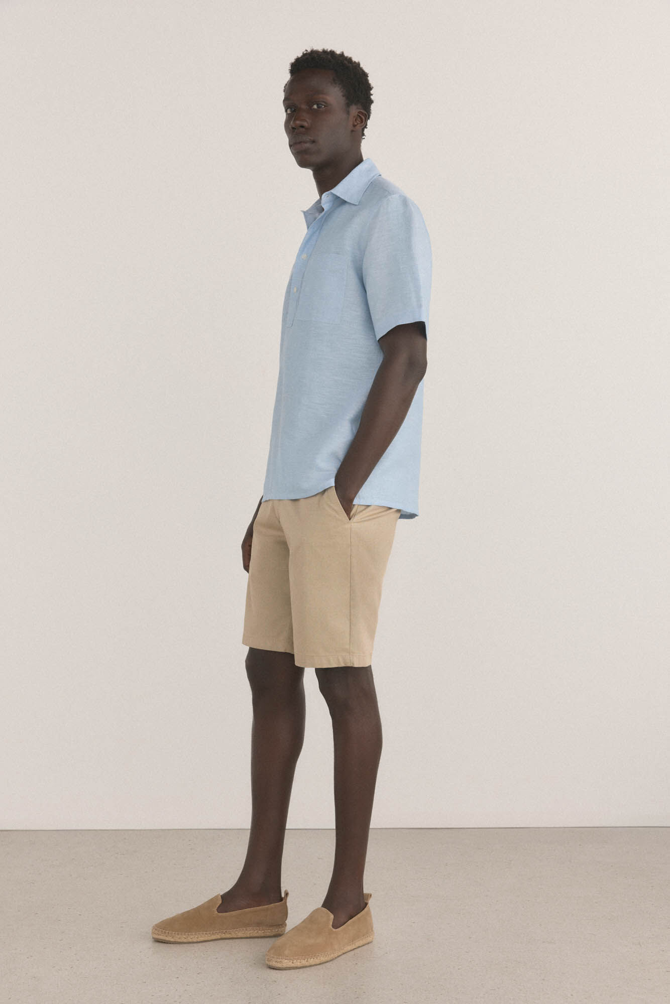 Pedro del Hierro Polera tejido de lino manga corta