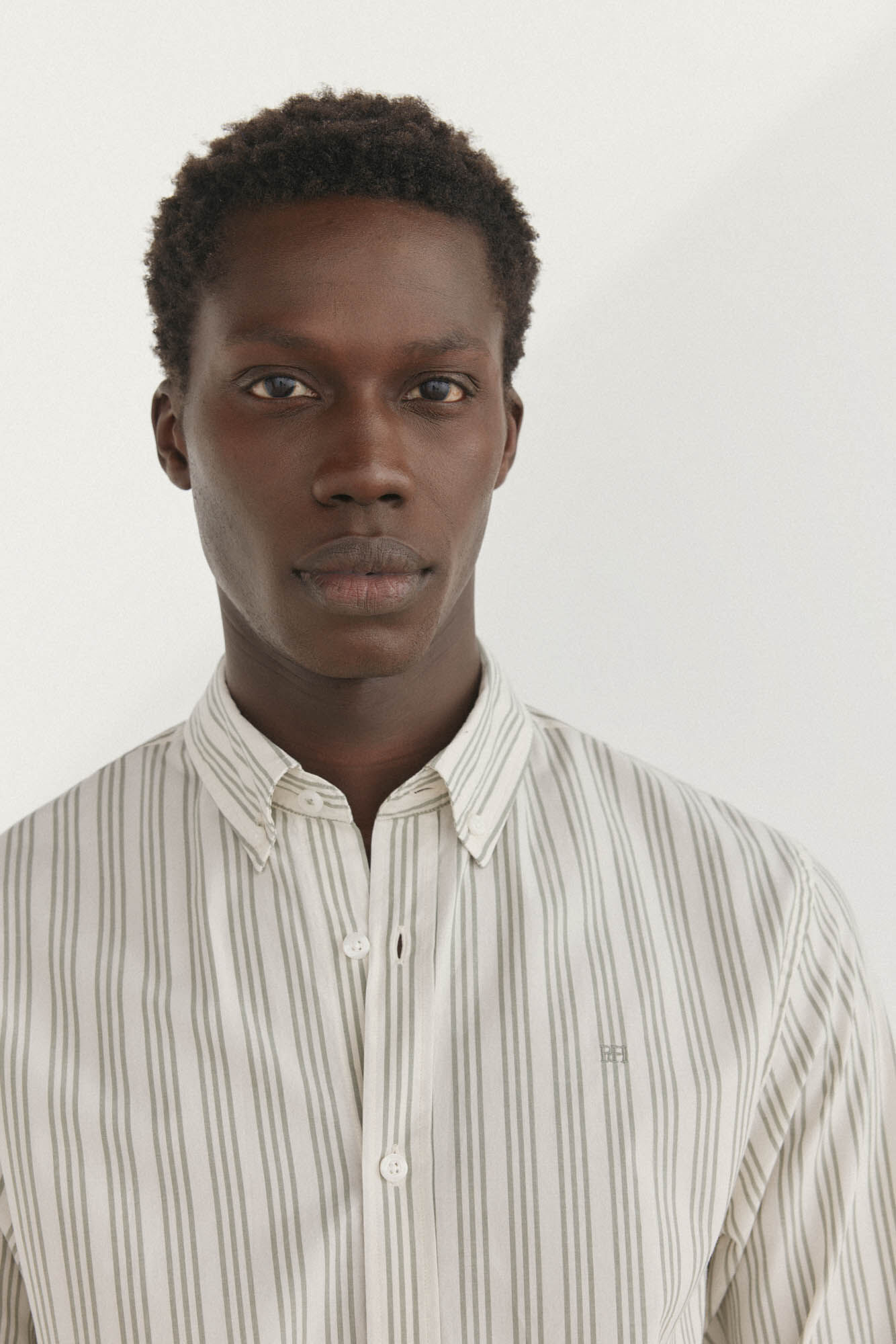 Pedro del Hierro Camisa riscas tecido italiano