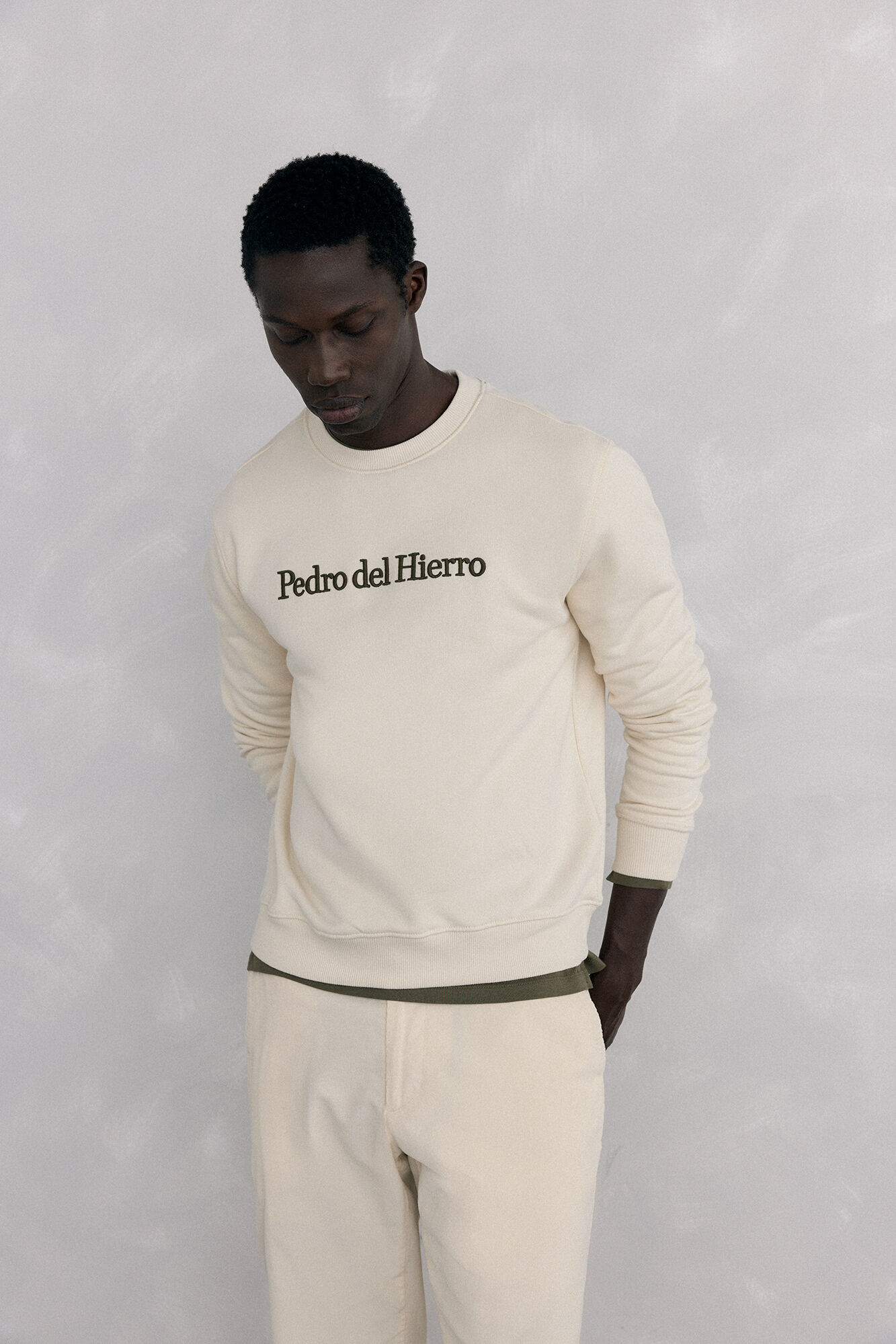 Pedro del Hierro Sudadera logo cuello caja