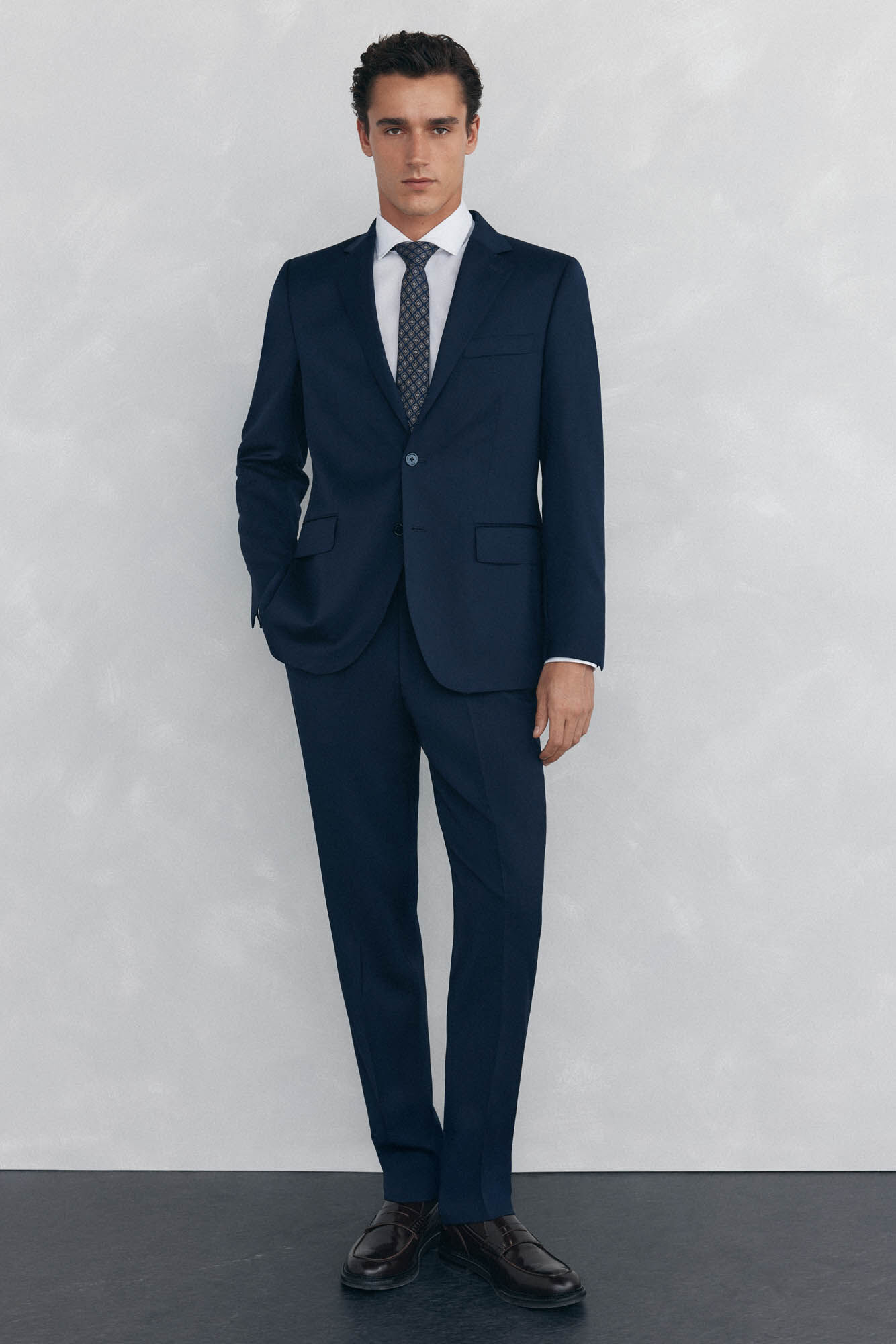 Pedro del Hierro Blazer bi-el&aacute;stico liso e sob medida