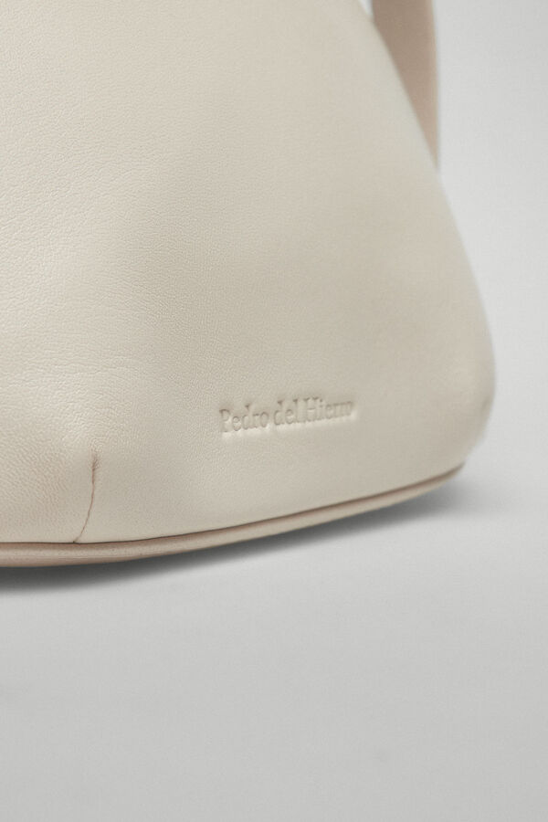 Pedro del Hierro Bolso cibeles Beige