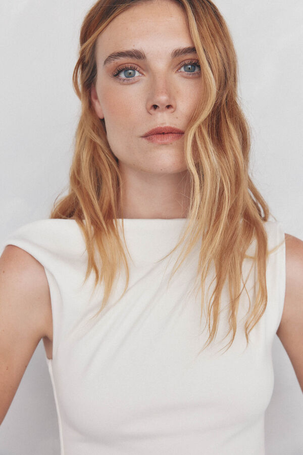 Pedro del Hierro Camiseta lisa asim&eacute;trica Beige