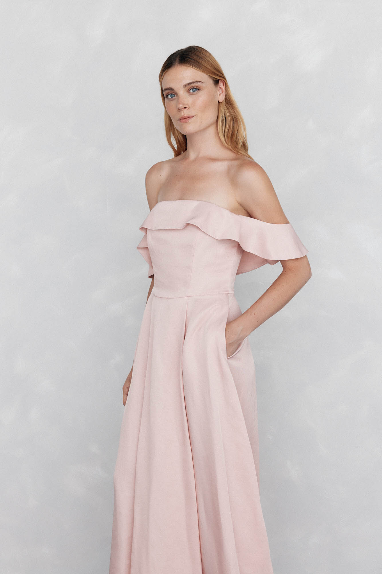 Pedro del Hierro Vestido cai-cai