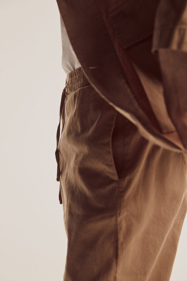 Pedro del Hierro Cal&ccedil;as com cord&otilde;es Beige