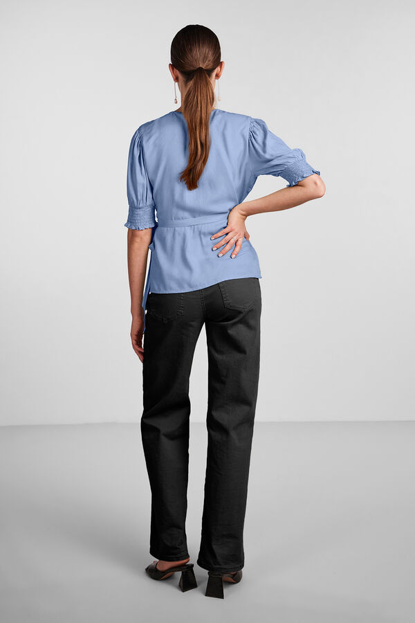 Pieces T-shirt com decote cruzado. azul