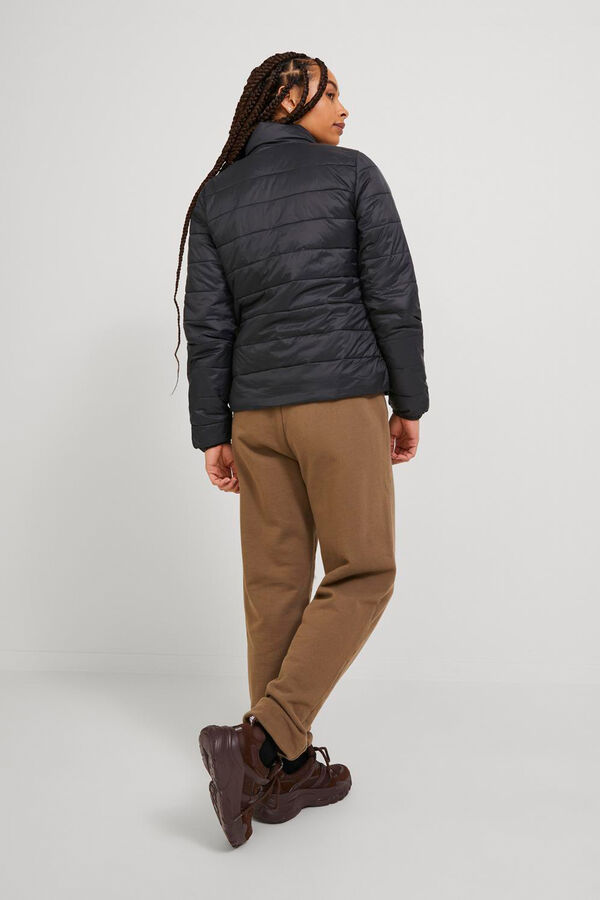 Jack & Jones Plum&iacute;fero corto acolchado negro