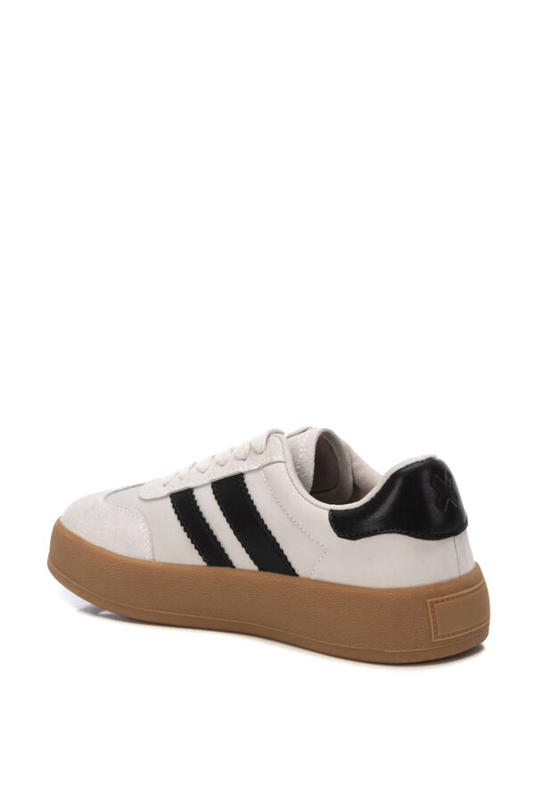 XTI Zapato Deportivo Ni&ntilde;o/A Textil Doble Piso Tipo Tenis marfil