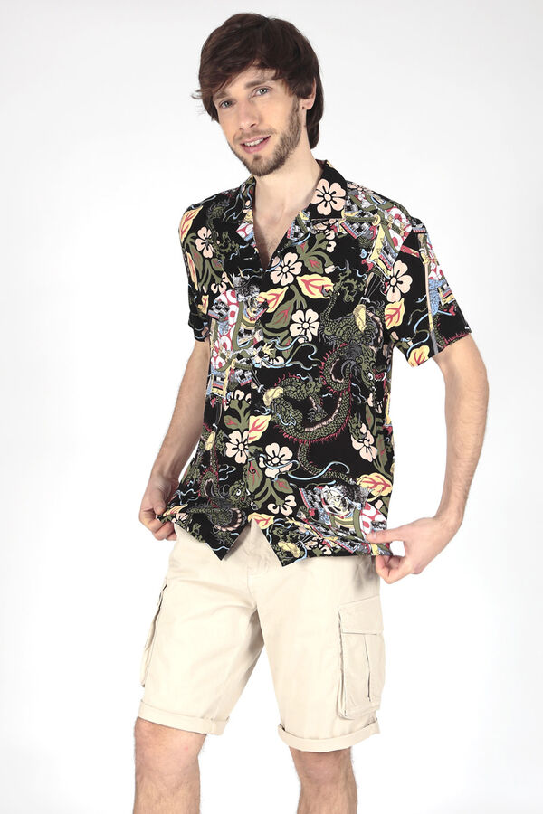 Brave Soul Short cargo con siete bolsillos beige