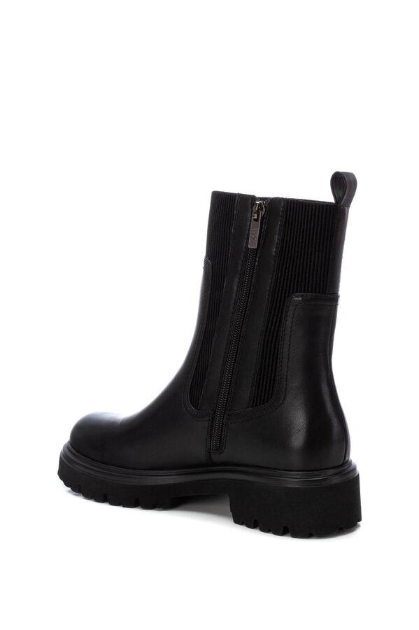XTI Botin sintetico chelsea con cremallera negro