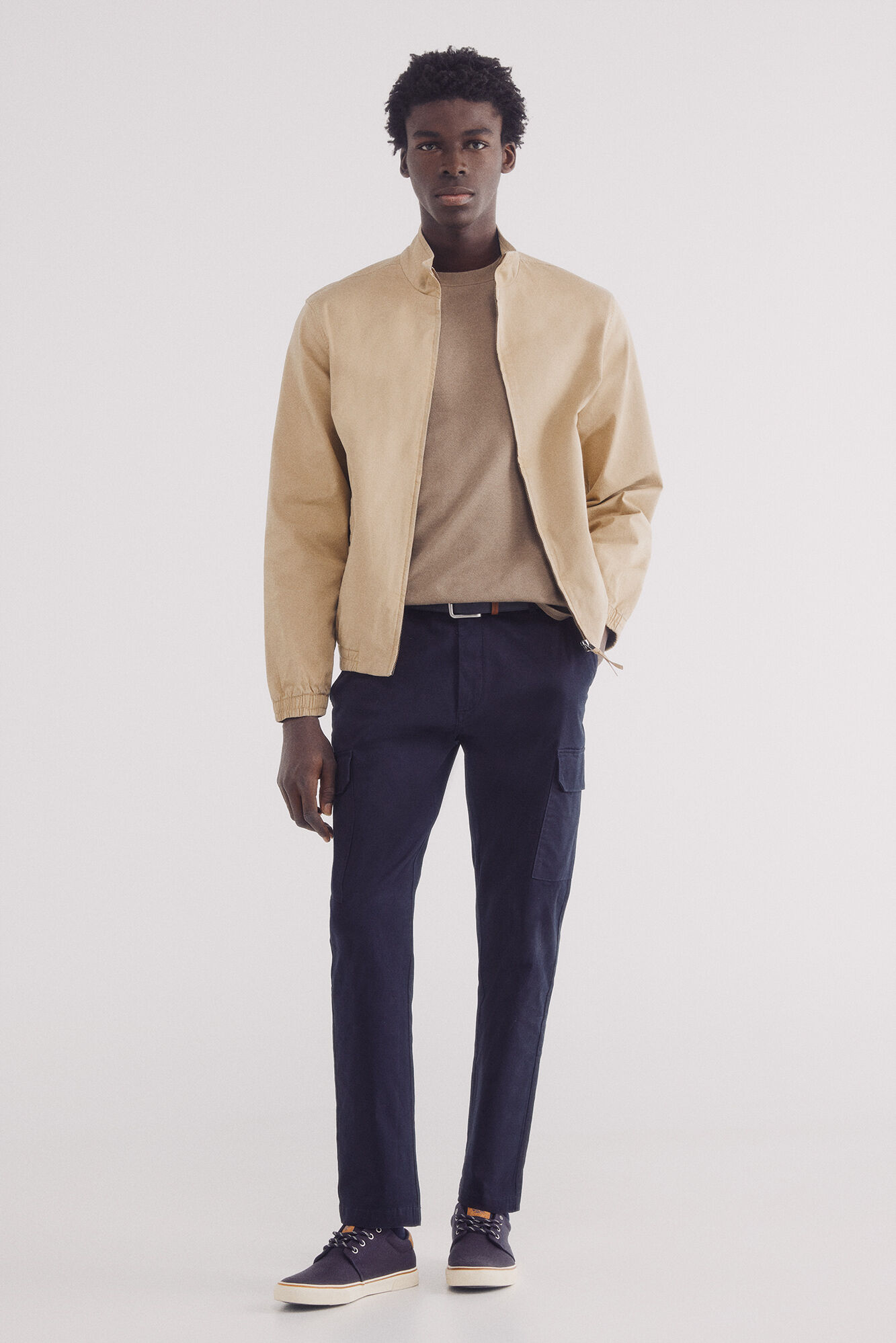 Springfield cal&ccedil;as chino cargo cargo slim fit e confort&aacute;veis