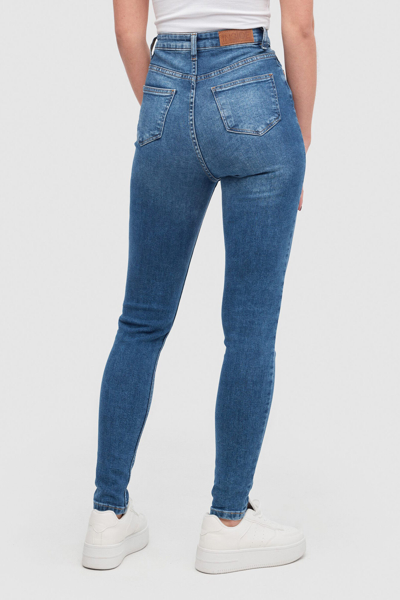 Inside Jeans Skinny Tiro Alto