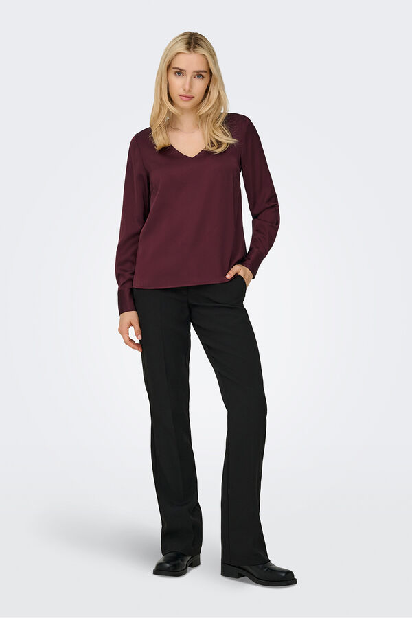 Only Blusa satinada manga larga burdeos