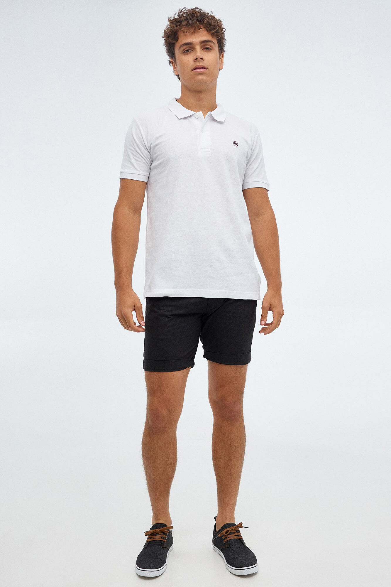 Inside Bermuda Lisa Colores