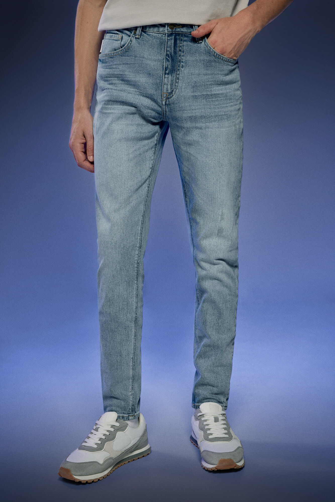 Springfield Jeans comfort skinny com lavagem m&eacute;dia-clara Pedri x Springfield