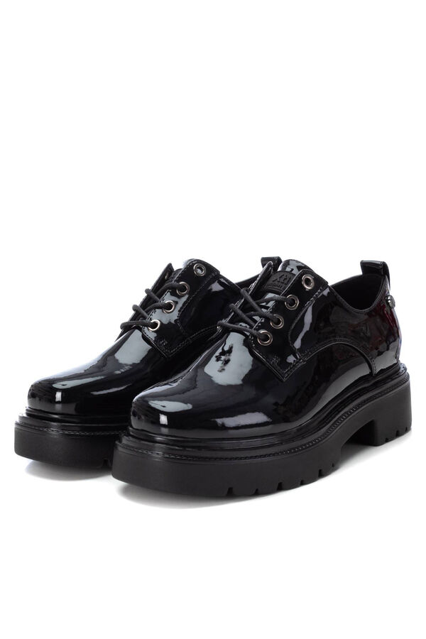 XTI Sapato de mulher verniz   preto