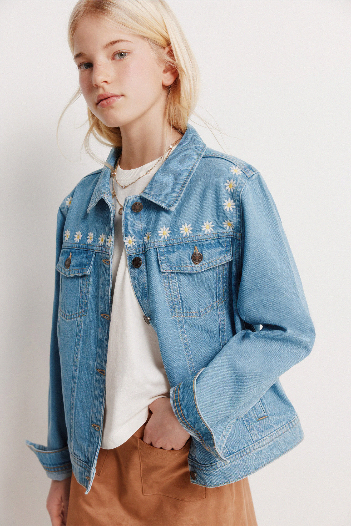 Springfield Kids Blus&atilde;o trucker de menina em denim com margaridas