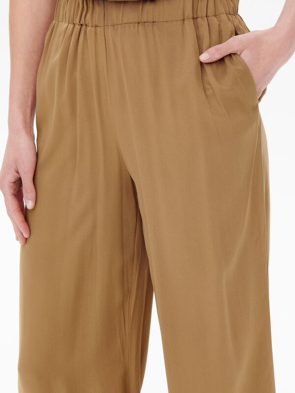 Only Pantalones corte ancho cinzento