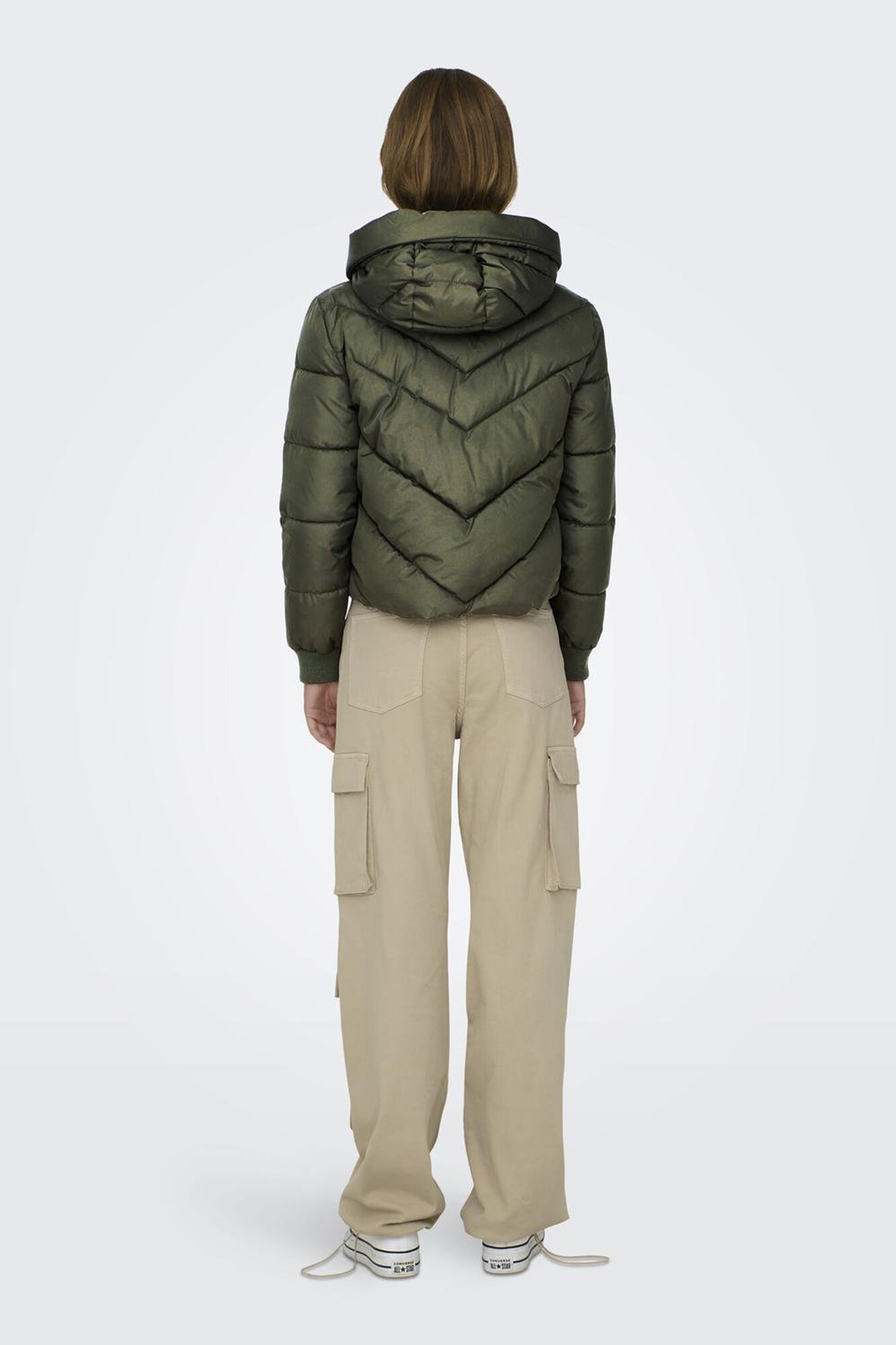 JDY Plum&iacute;fero corto acolchado