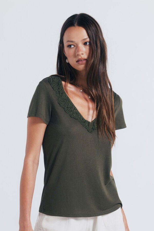 Springfield Camiseta escote crochet kaki
