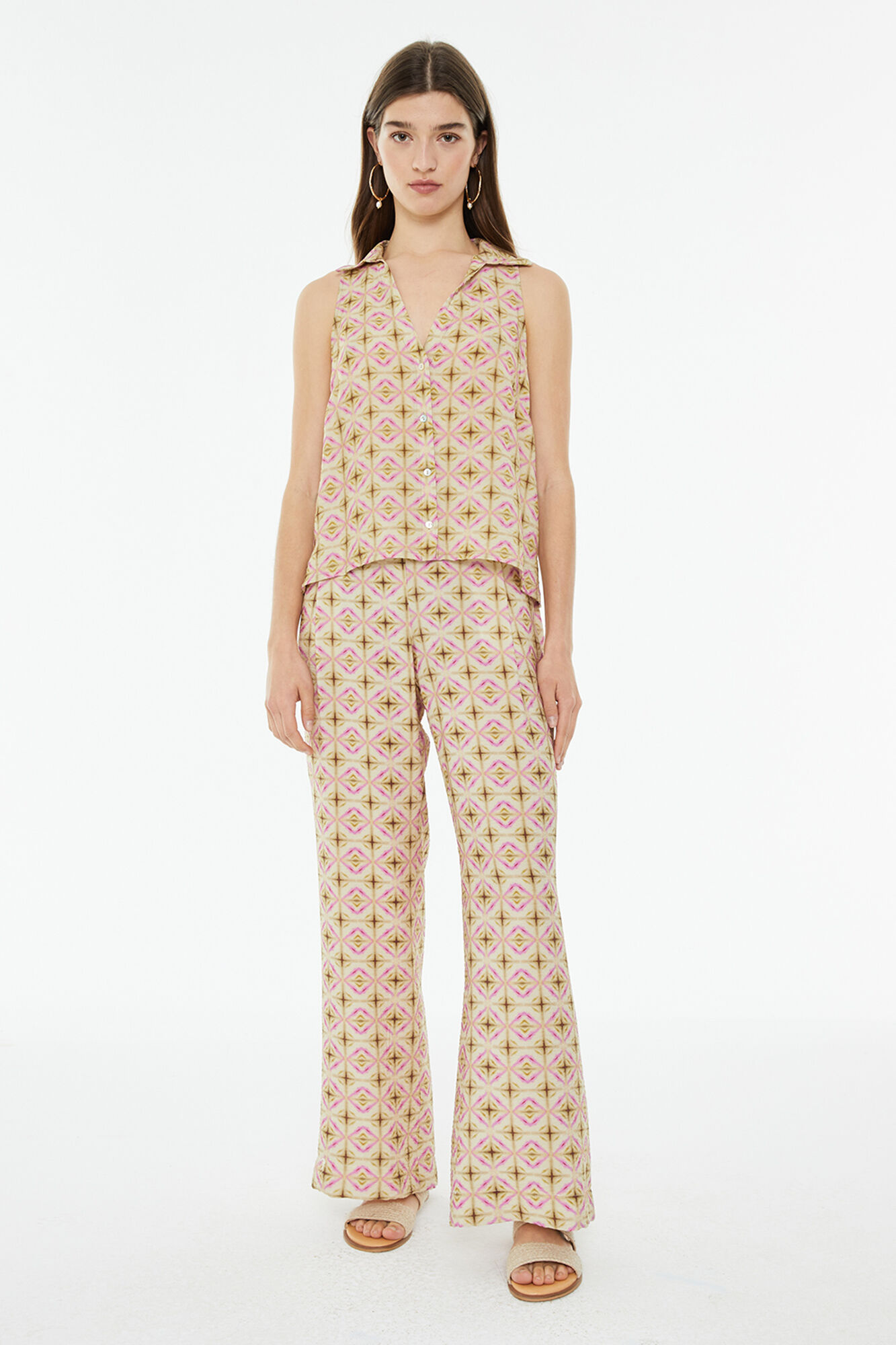 System Action Camisa sin mangas con estampado geom&eacute;trico