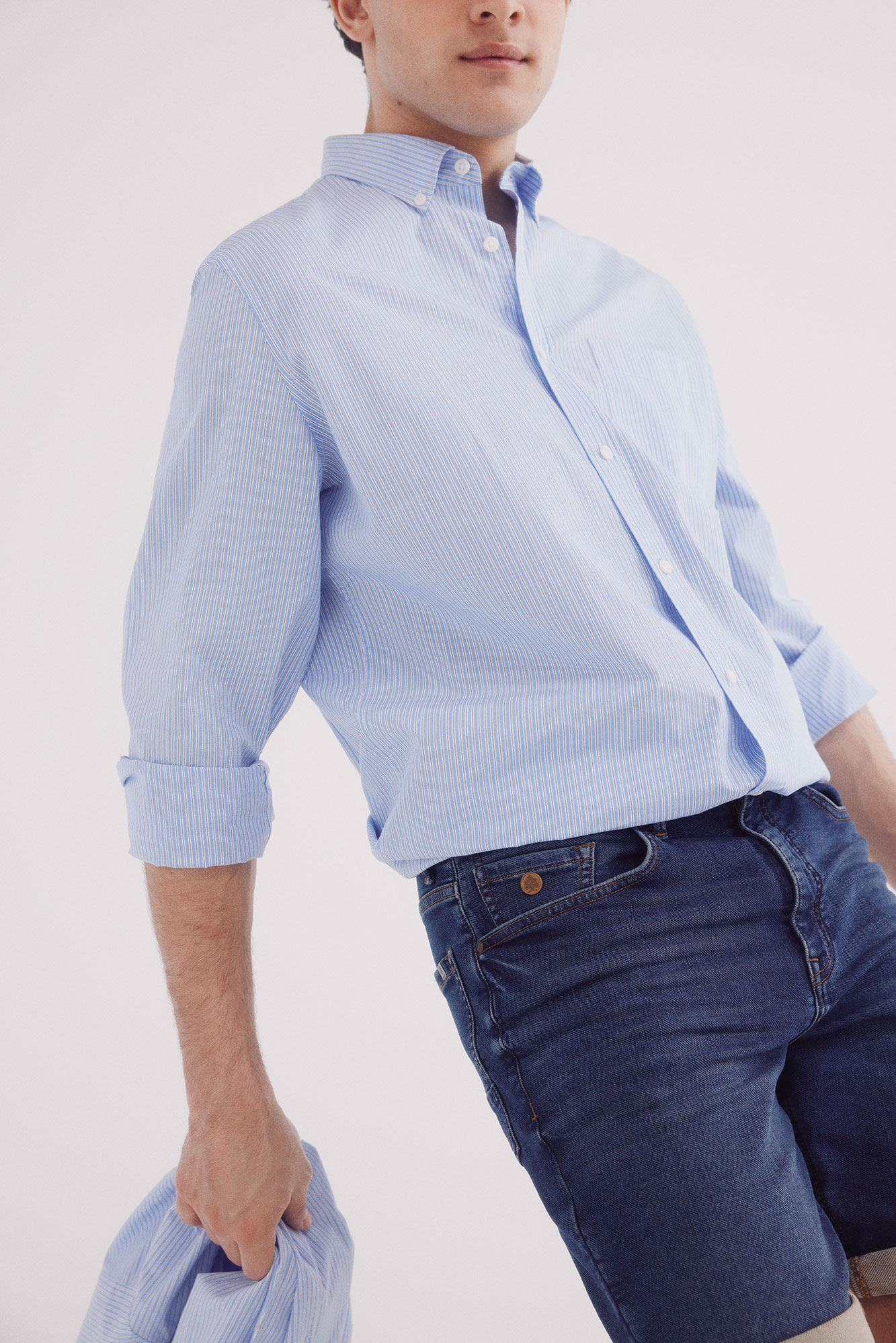 Springfield Bermuda vaquera en knit denim oscuro slim fit