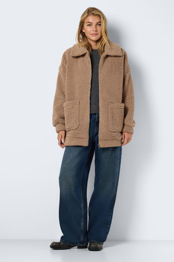 Noisy May Abrigo de peluche con cierre de cremallera nude