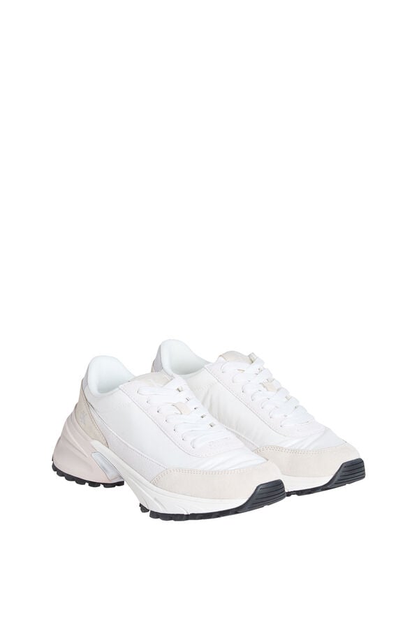 Calvin Klein Zapatilla de mujer con logo blanco