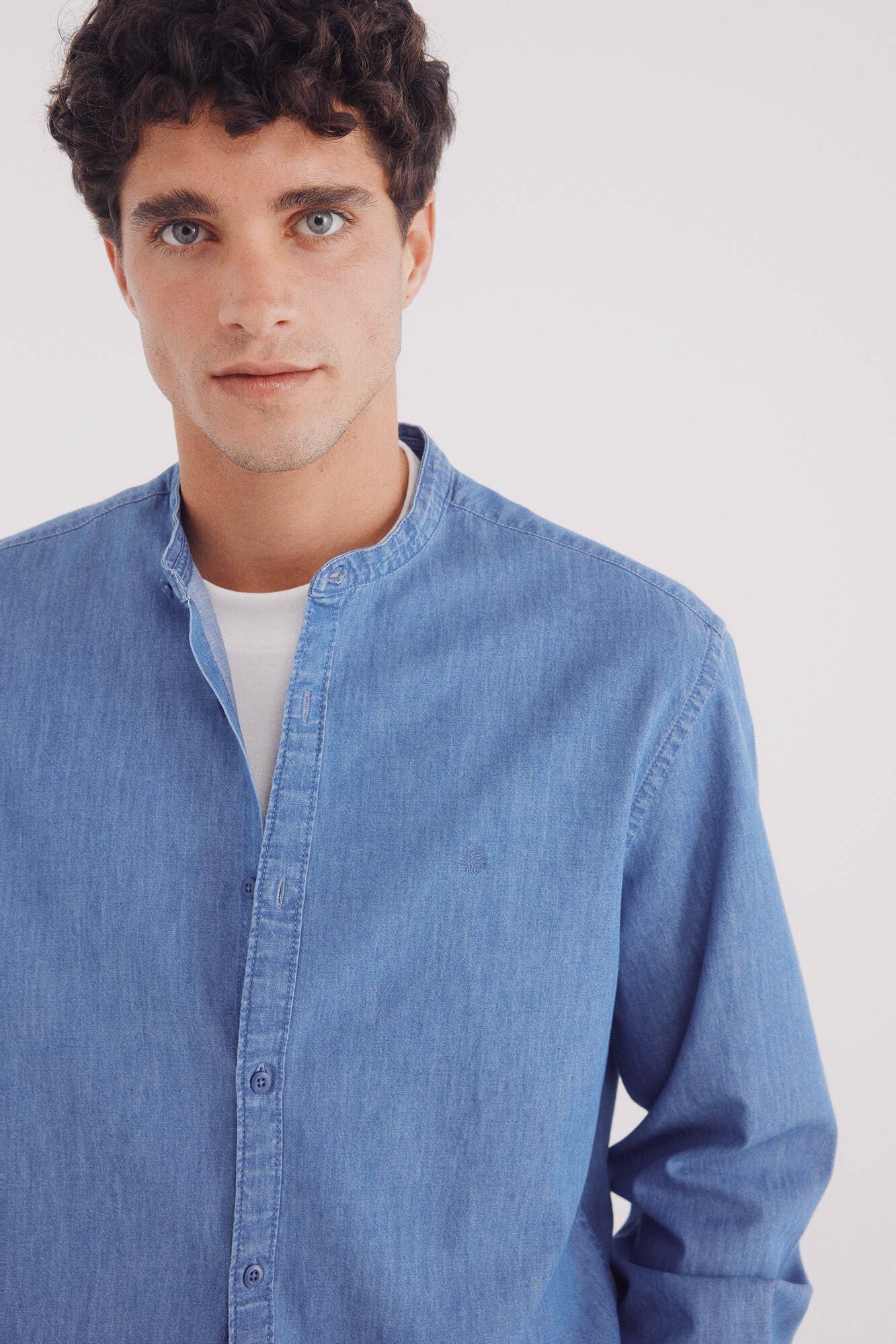 Springfield Camisa jeans mao