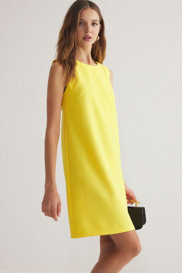 Trendyol Vestido mini sin mangas amarillo