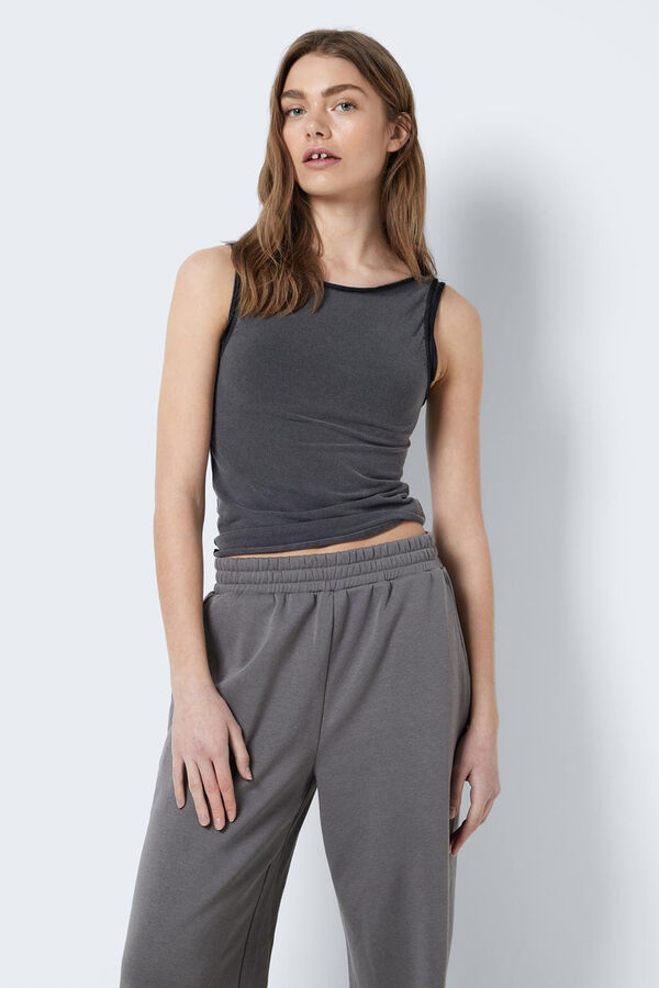 Noisy May T-shirt com detalhe na bainha preto