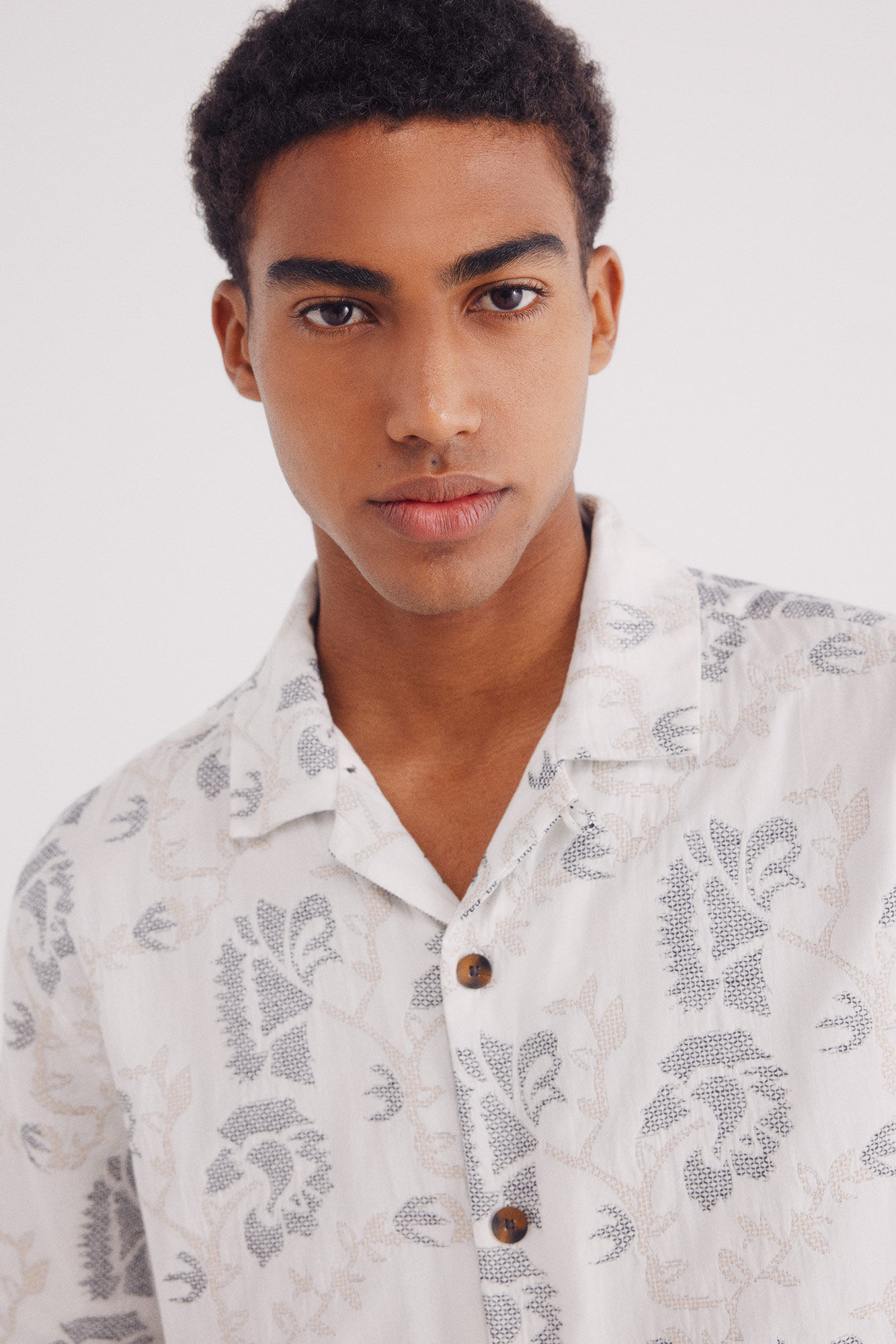 Springfield Camisa manga corta bordada flores