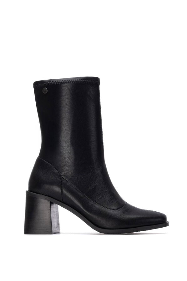 XTI Bota de salto alto preto