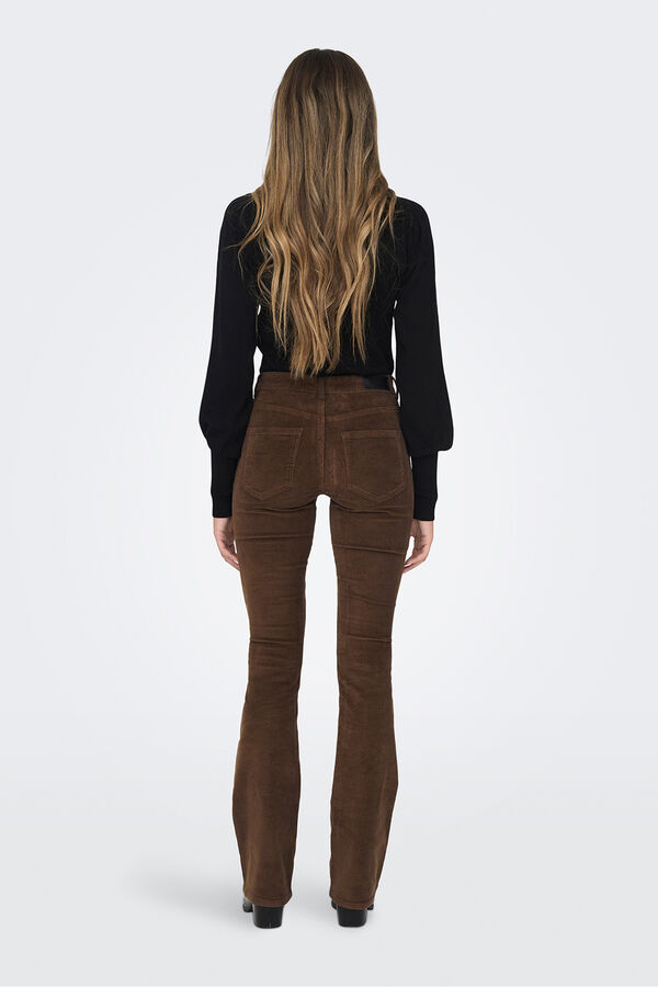 Only Cal&ccedil;a de veludo cotel&ecirc; boca de sino castanho