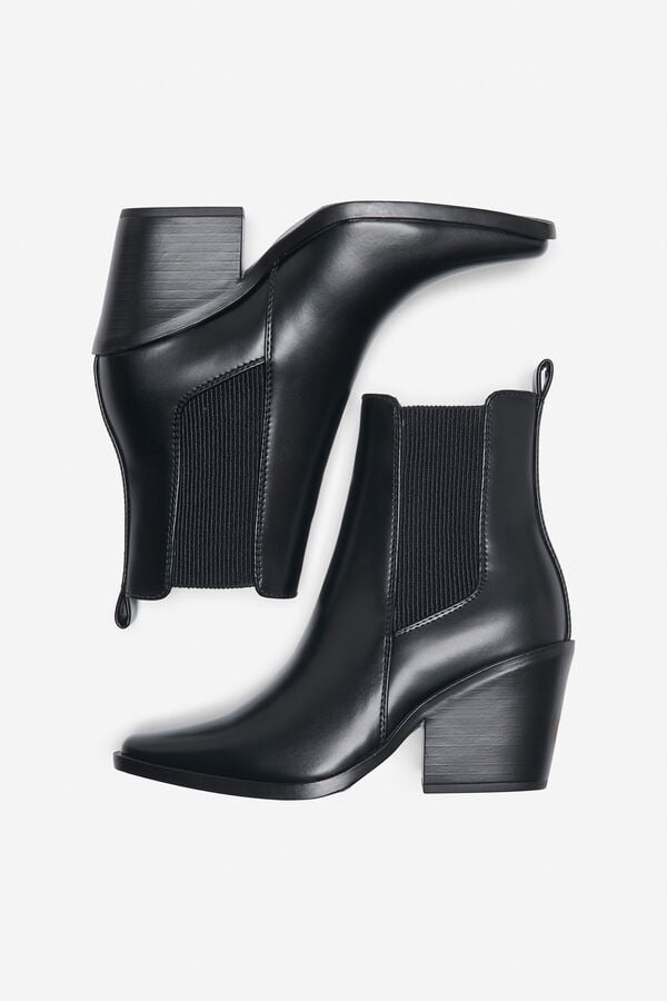 Only Botim Chelsea com salto preto